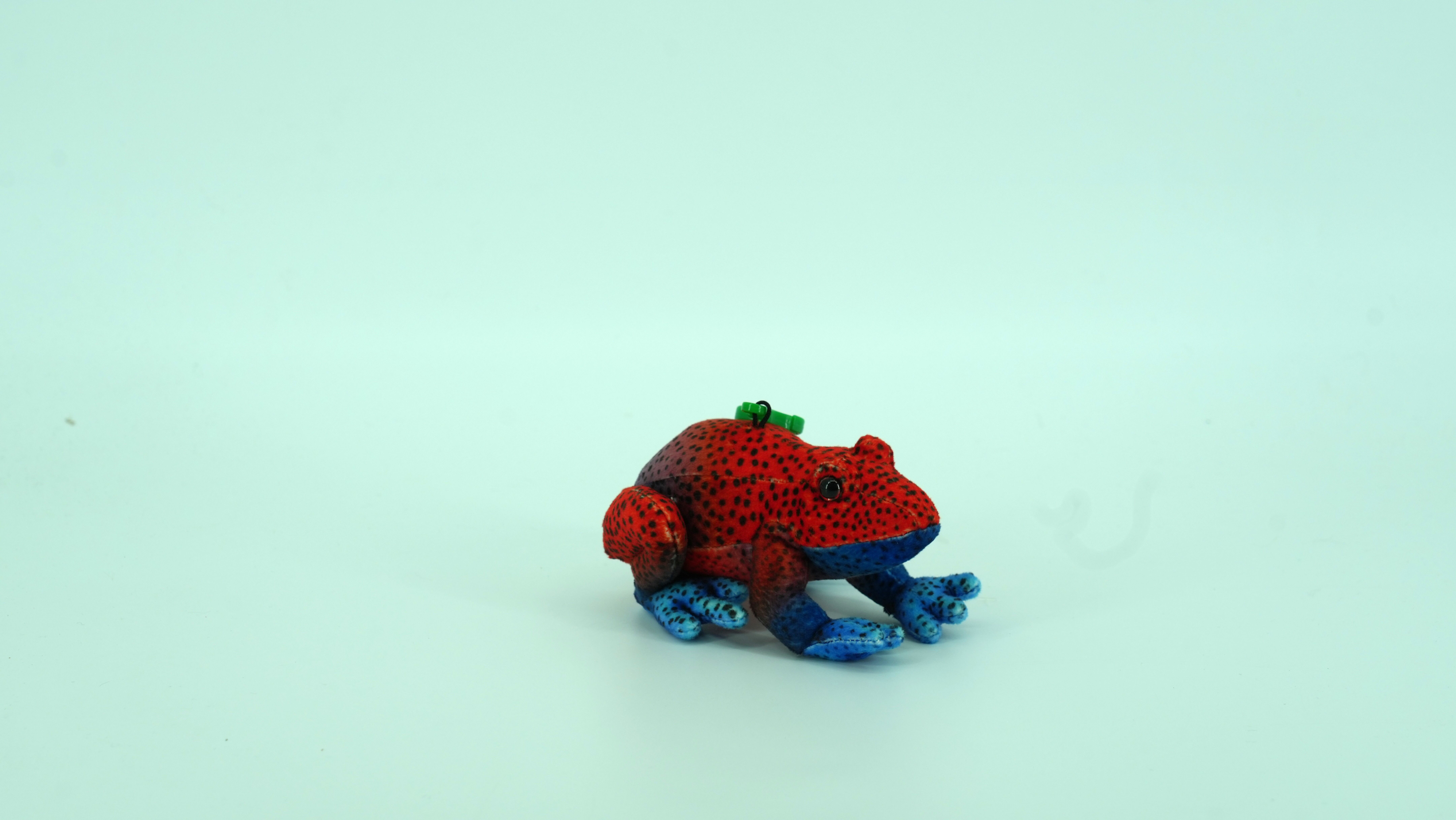 Red Frog Plush Keyholder (GDL23025K-1D)
